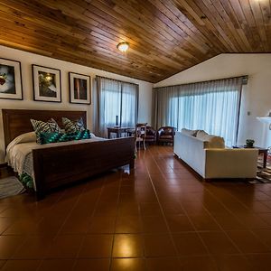 Hotel Boutique Y Restaurante Paniste